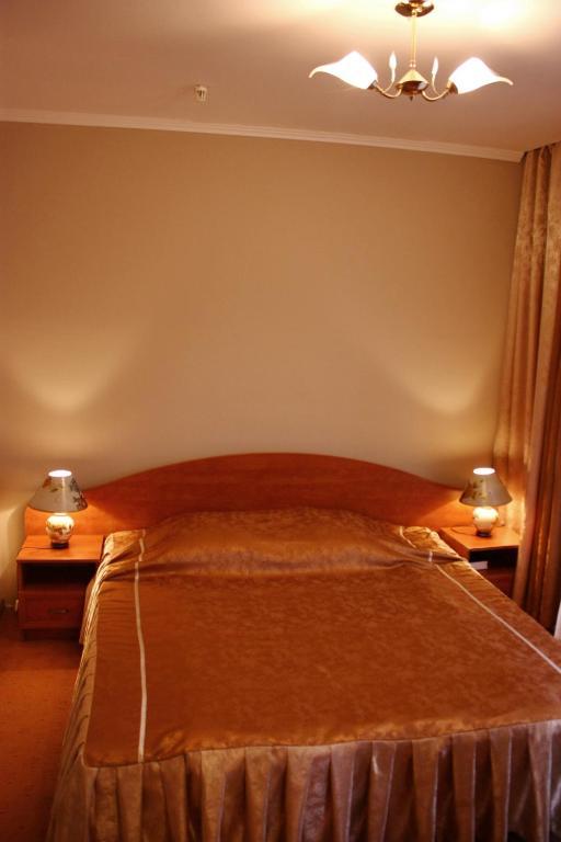 Atlant Hotel Uschhorod Zimmer foto